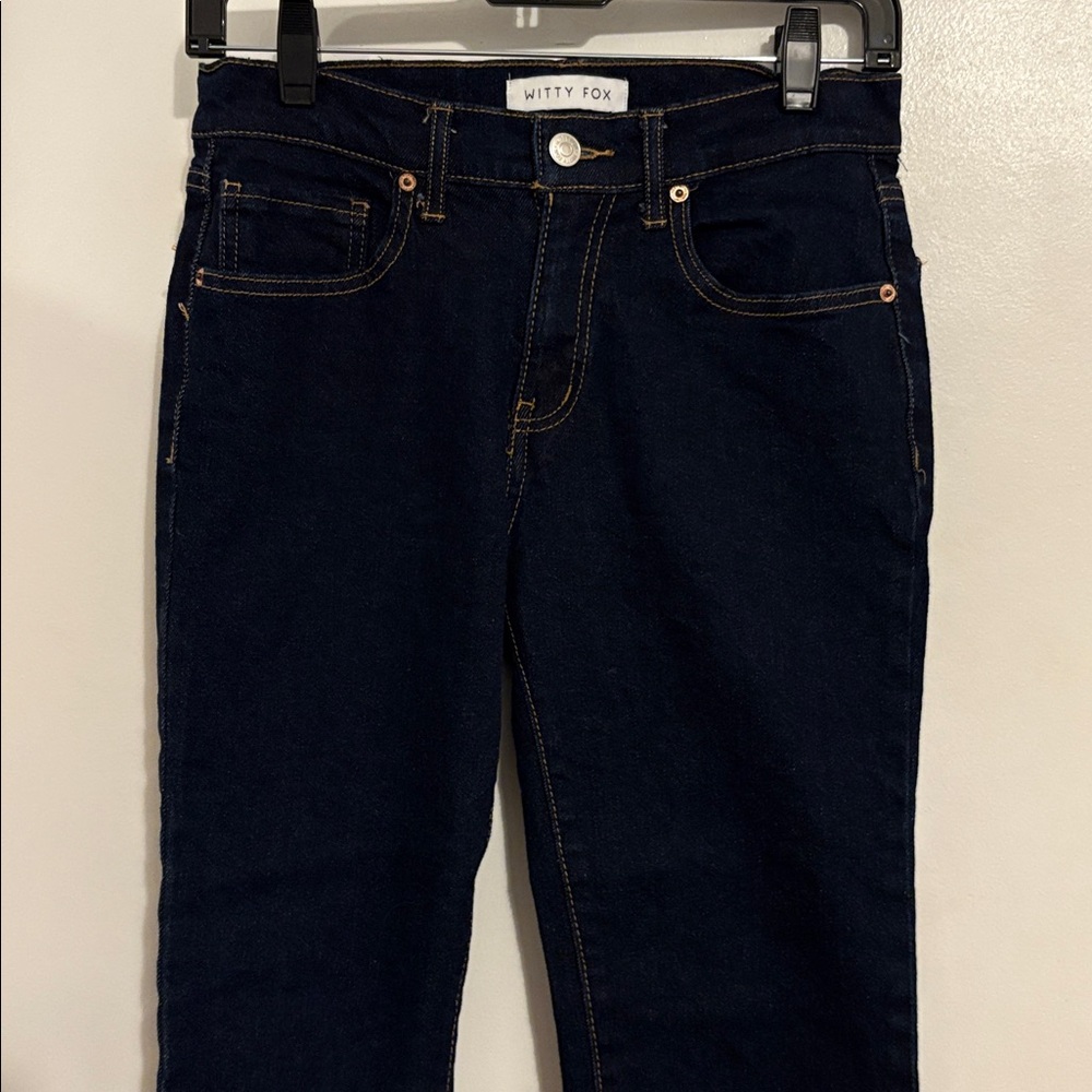 Witty Fox Dark Wash Mid Rise Straight Leg Jeans 5 / 27 - Picture 3 of 10